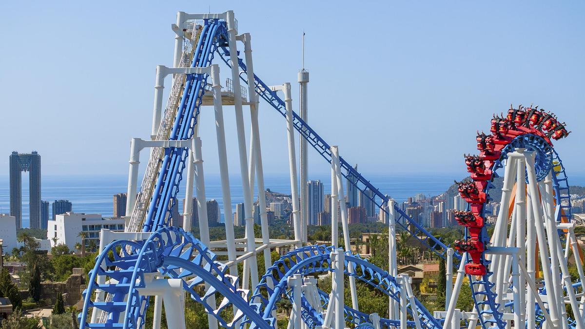 Terra Mítica reabre sus puertas con más de 30 atracciones y espectáculos para toda la familia
