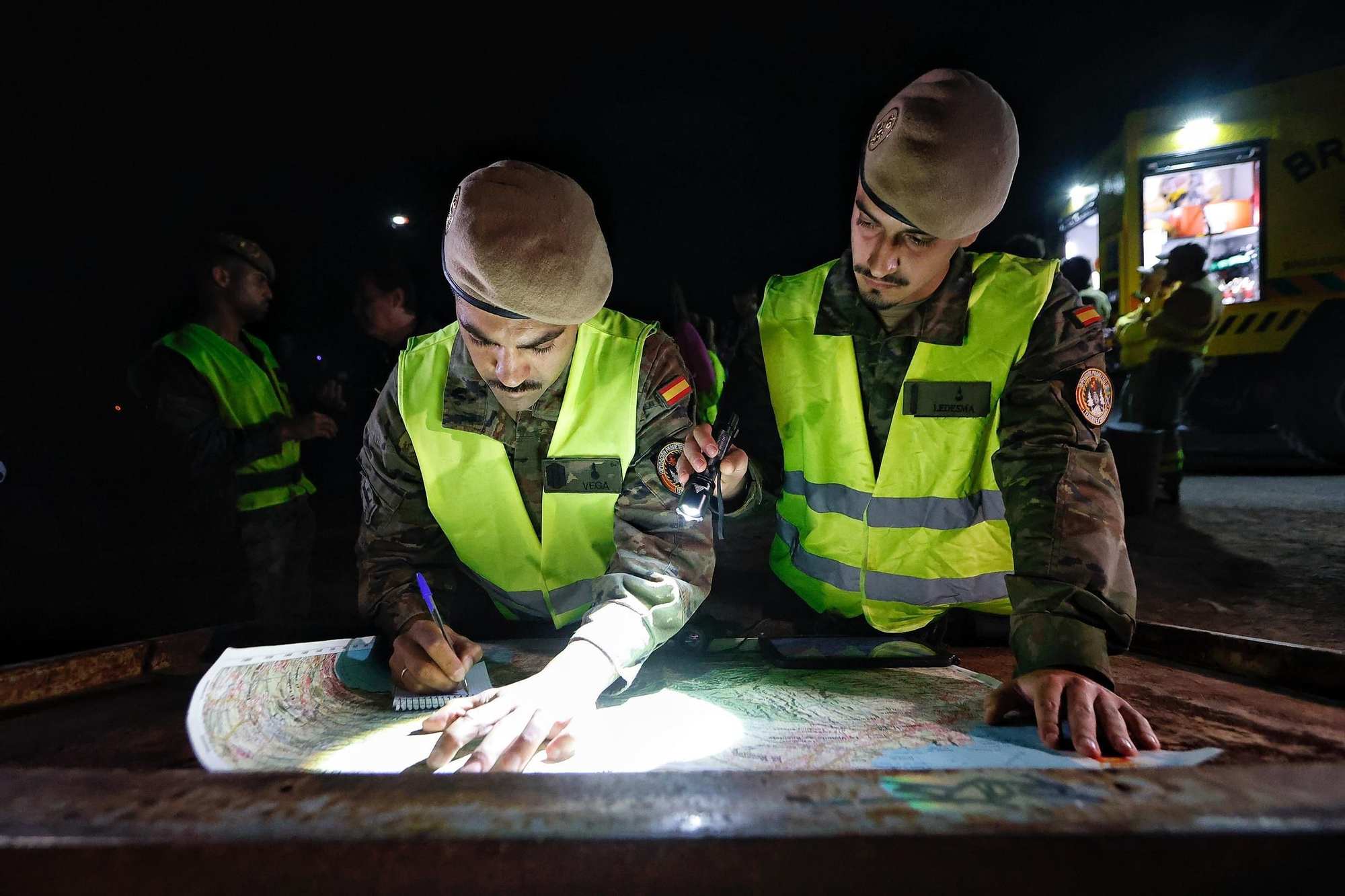 Visita nocturna al Operativo de Prevención y Extinción de Incendios Forestales