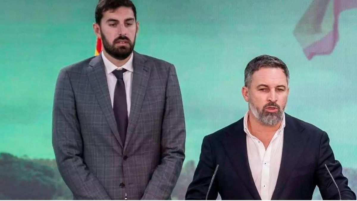 Abascal y Antelo, en un acto de Vox
