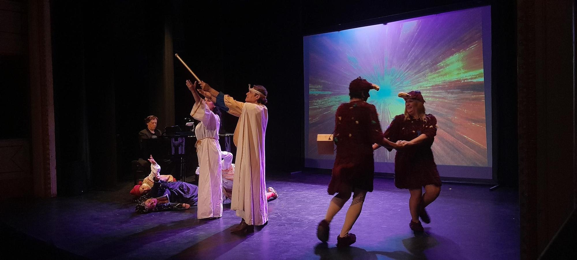 GALERÍA | Representación de "La flauta mágica", de Mozart, en el teatro Latorre de Toro