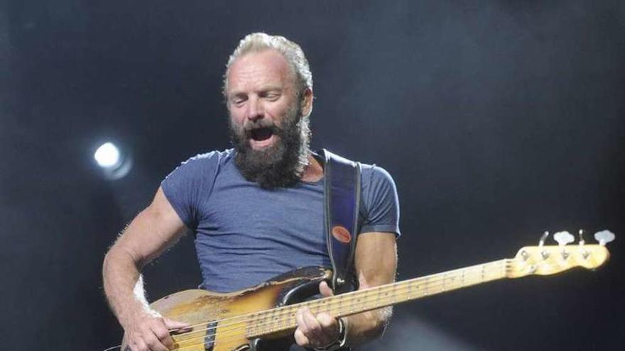 Sting, durante el concierto que ofreció en el Coliseum.