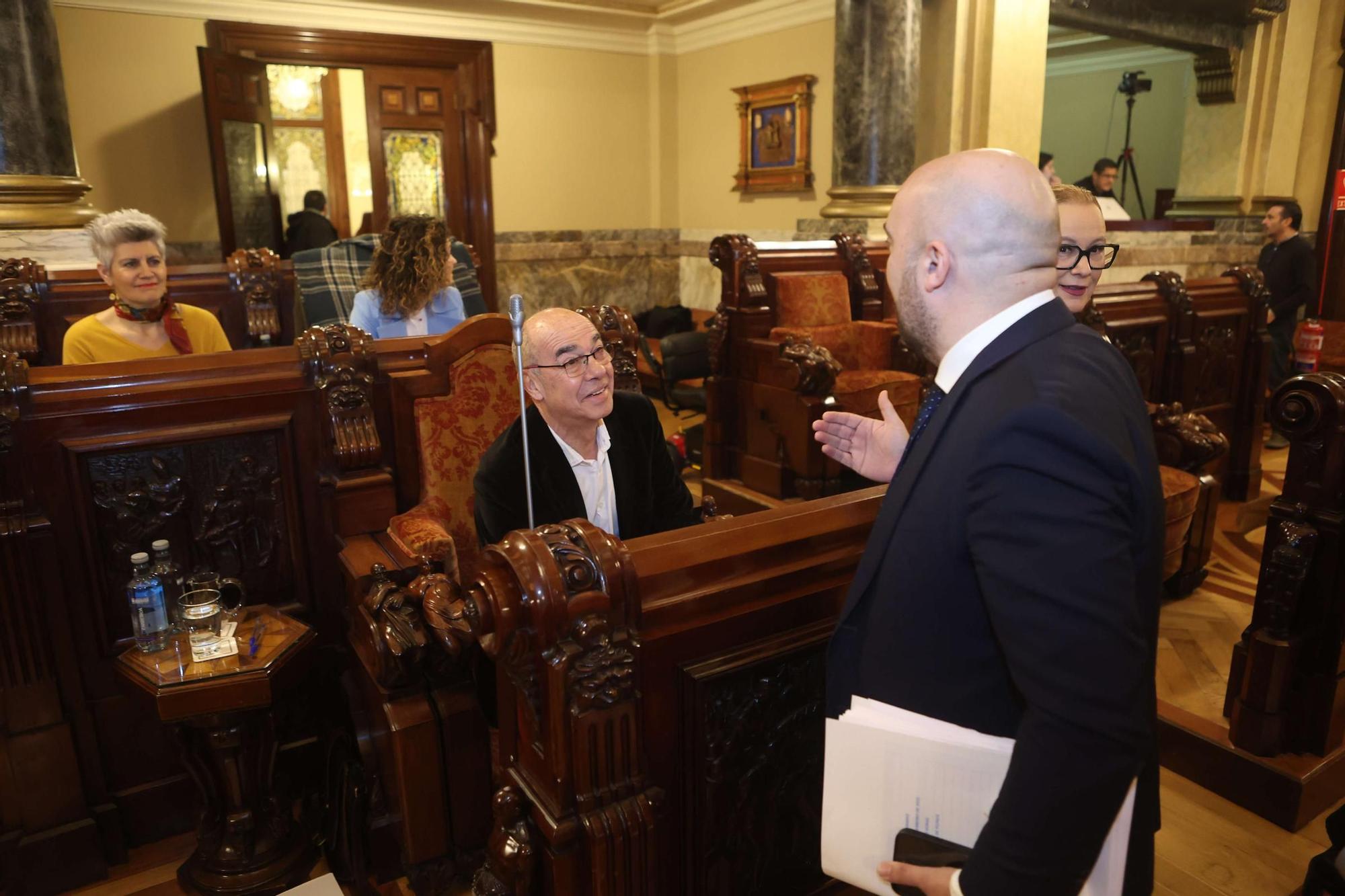 Los presupuestos de A Coruña para 2025 pasan por el pleno municipal