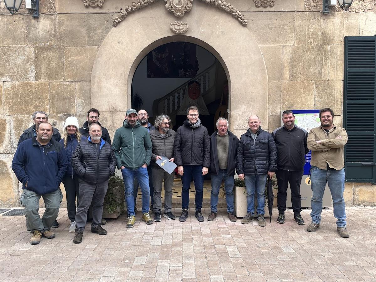 Unió de Pagesos se reunió con el alcalde de Manacor, Miquel Oliver, este miércoles, en el Ayuntamiento