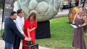 "És un regal de la natura", destaca Illa a l’activar  el compte enrere