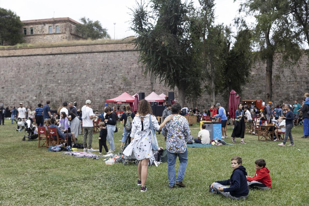 El castell de Munjüic se llena de circo como nuevo escenario de la Mercè