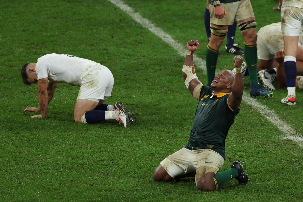 Mbonambi festeja el triunfo ante el inglés Care en el mundial de rugby
