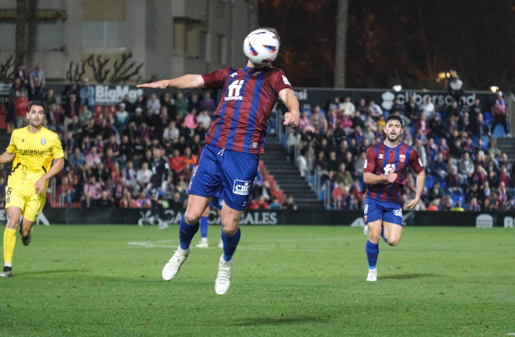 Las mejores imágenes del CD Eldense - FC Cartagena (0-0)