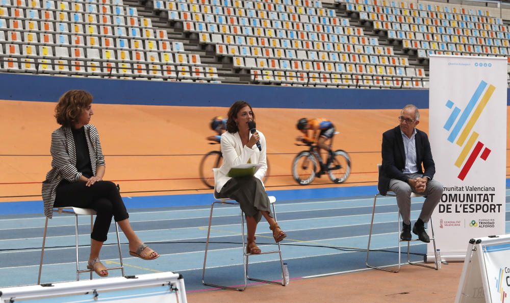 Presentación CEAR Ciclismo Velódromo Lluis Puig