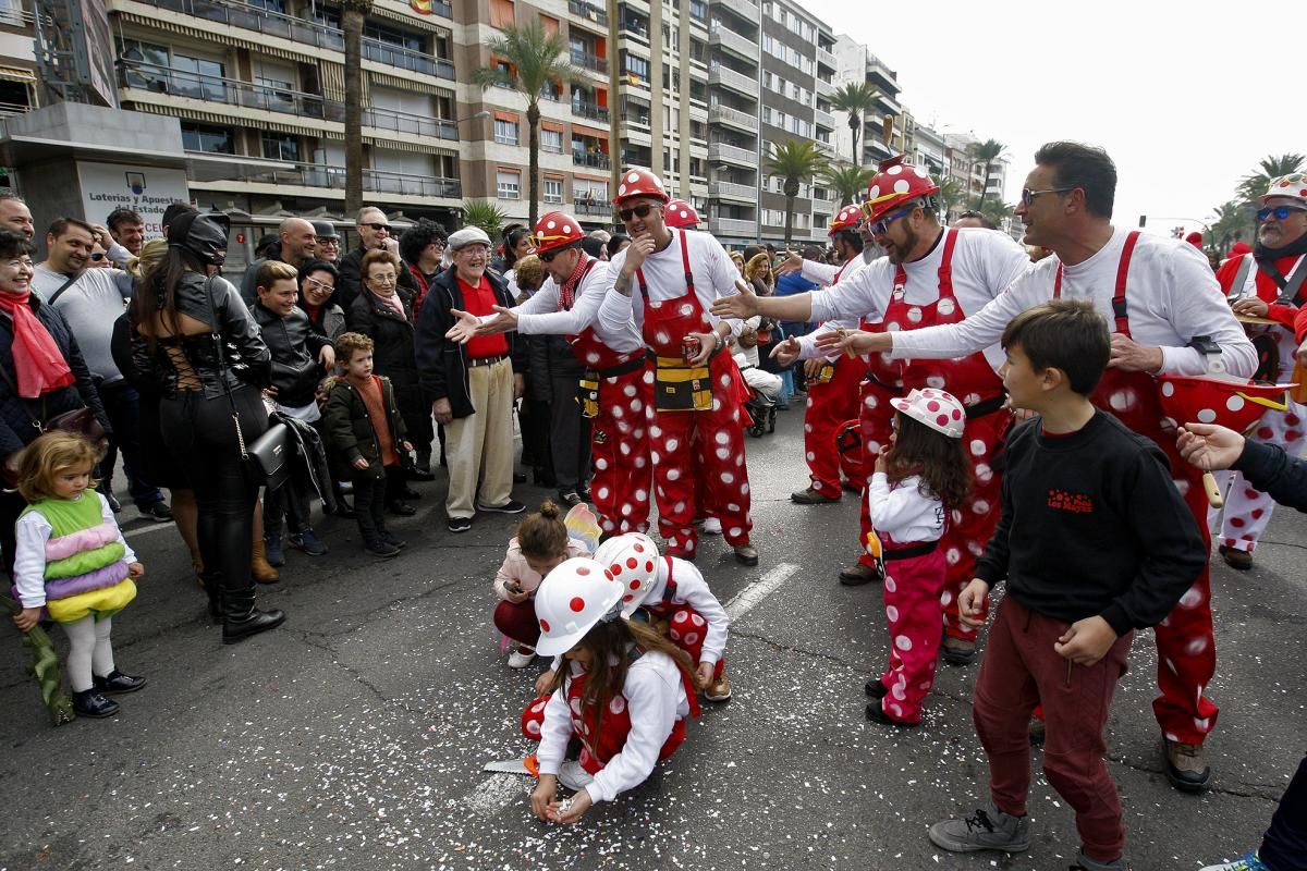 El gran desfile del Carnaval de Córdoba, en imágenes