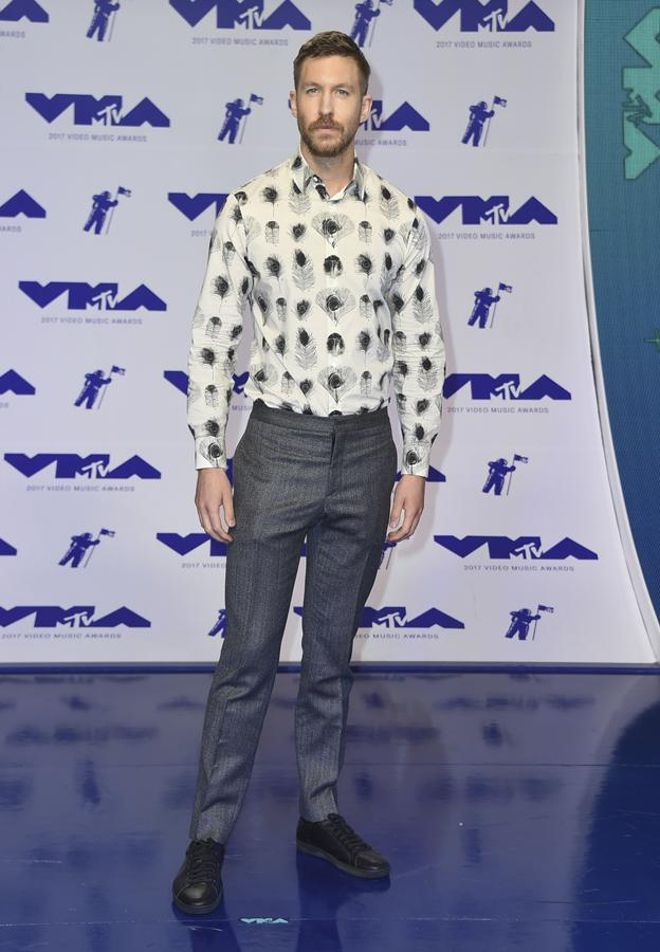 Calvin Harris en los MTV Video Music Awards 2017