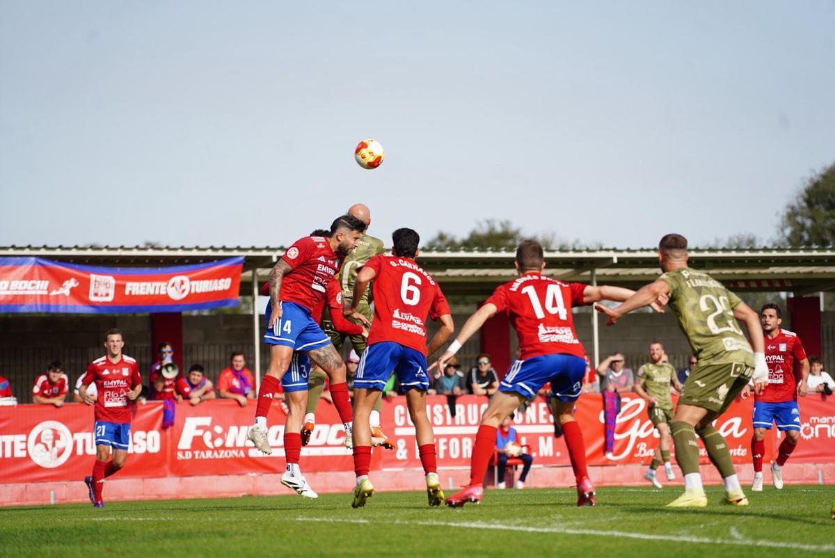 Imagen del partido de ida entre Tarazona y Real Murcia