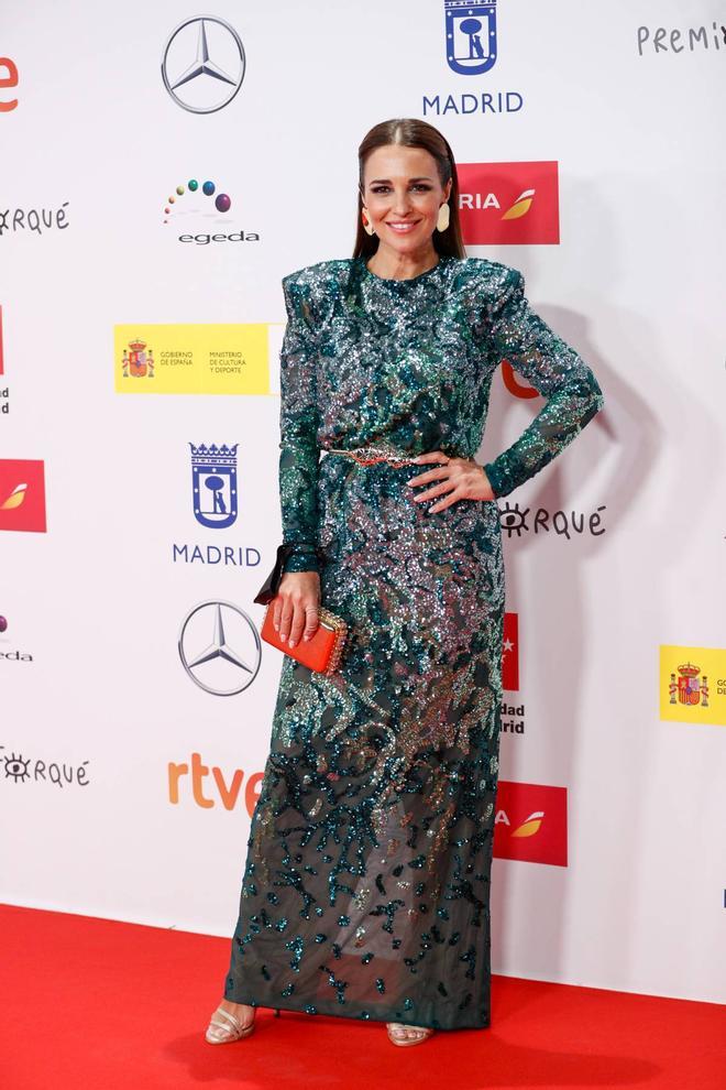 Paula Echevarría con vestido de lentejuelas en los Premios Forqué