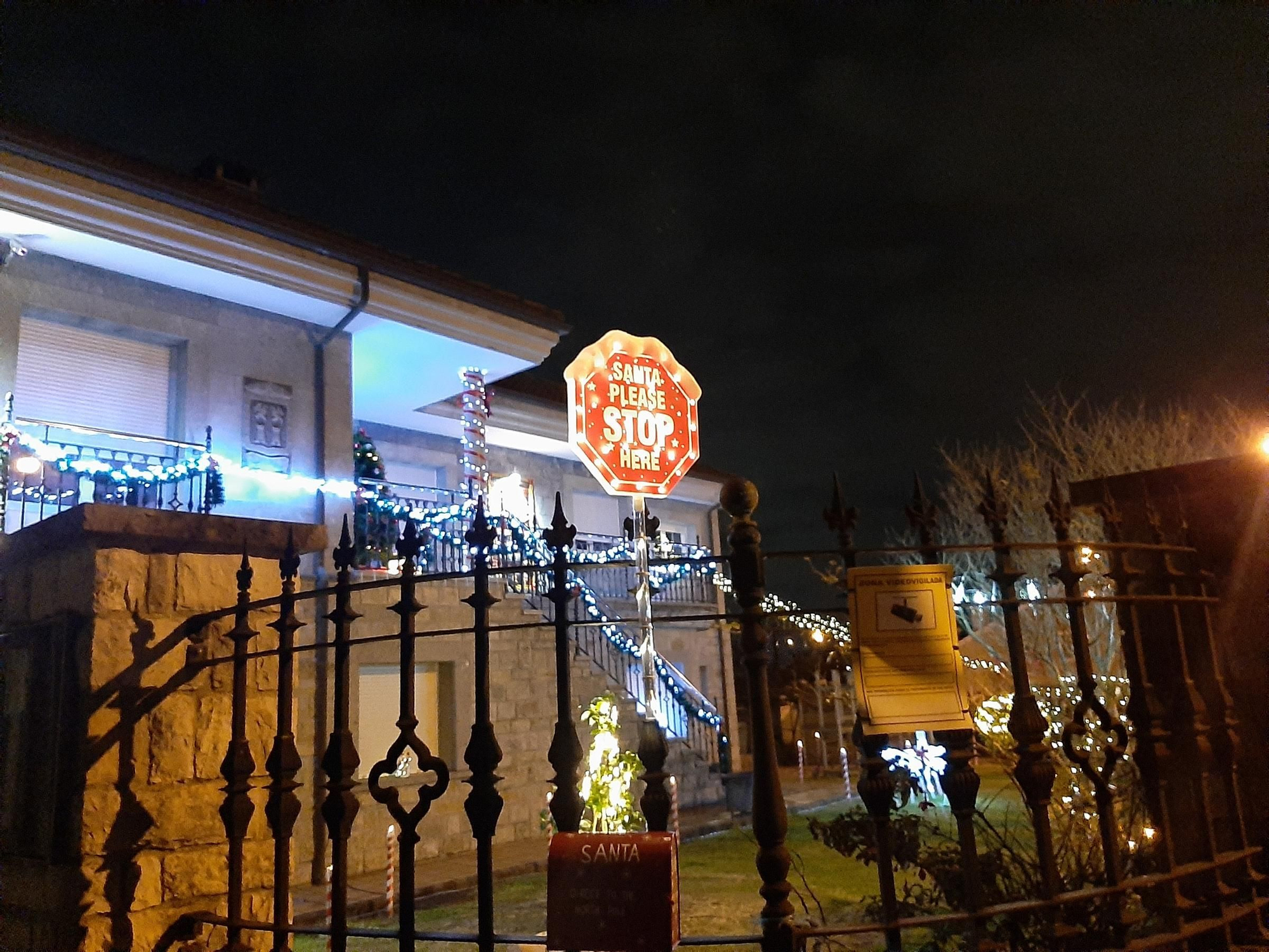 Así brilla Ables en Navidad: la decoración de sus casas, en imágenes
