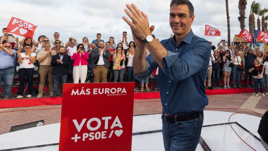 Sánchez exhibe confianza y afirma que el PSOE va a ganar &quot;en votos y escaños&quot; las europeas