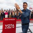 Sánchez exhibe confianza y afirma que el PSOE va a ganar en votos y escaños las europeas