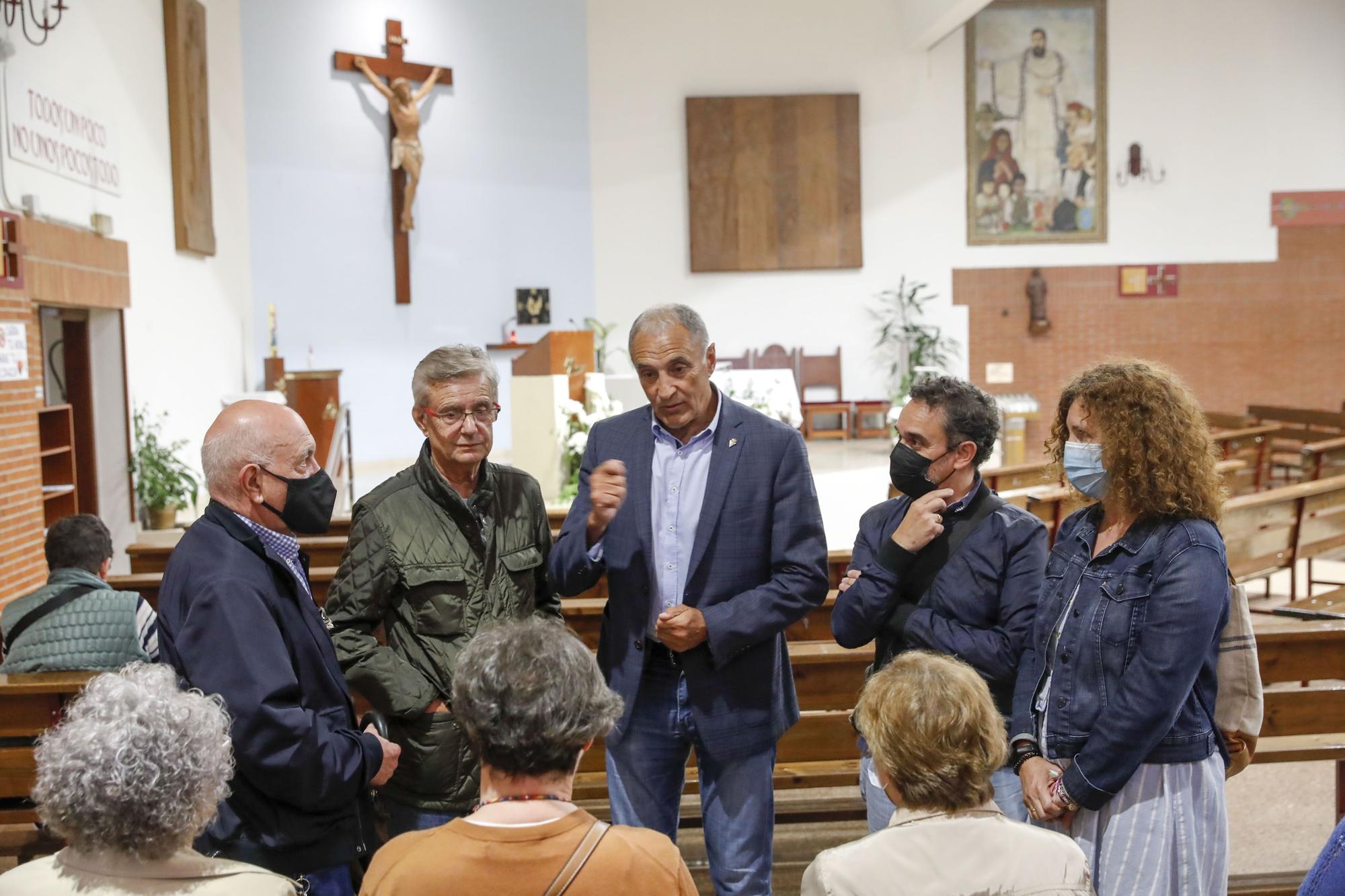 Capilla ardiente de Fernando Fueyo en Gijón