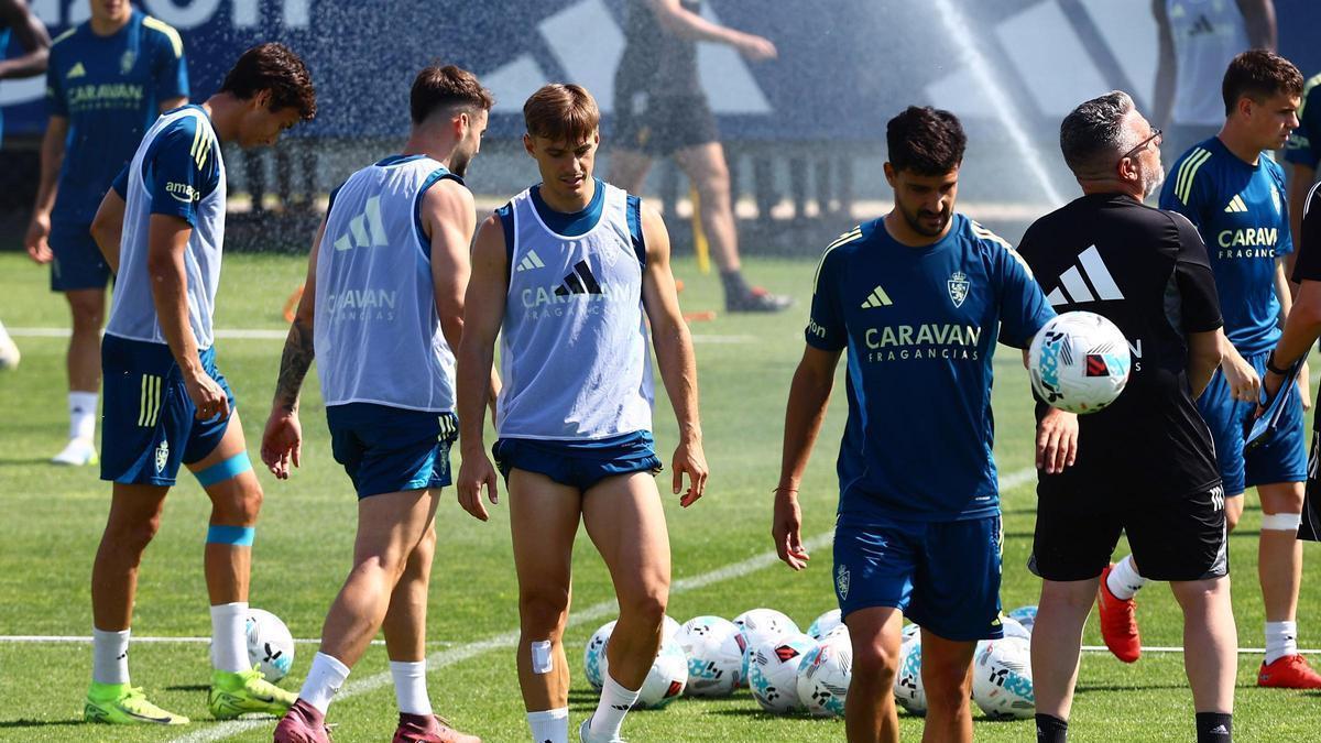 VÍDEO | Llegada del Real Zaragoza a Las Palmas