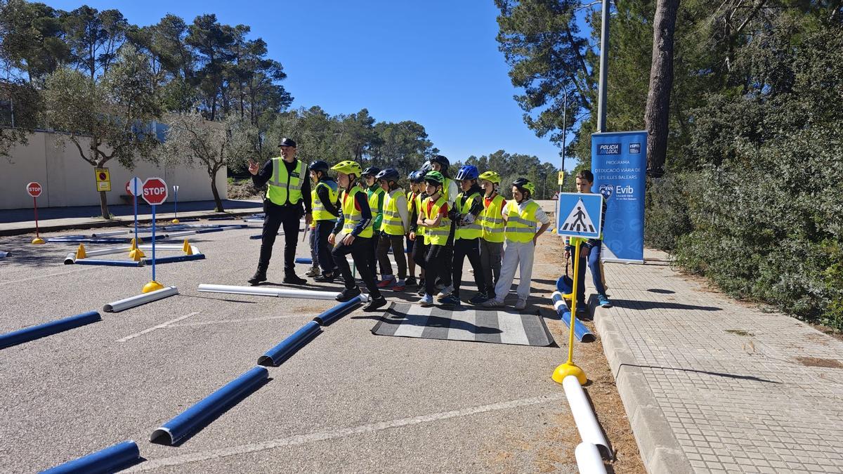 FOTOS | Un taller de educación vial para una movilidad segura, en imágenes