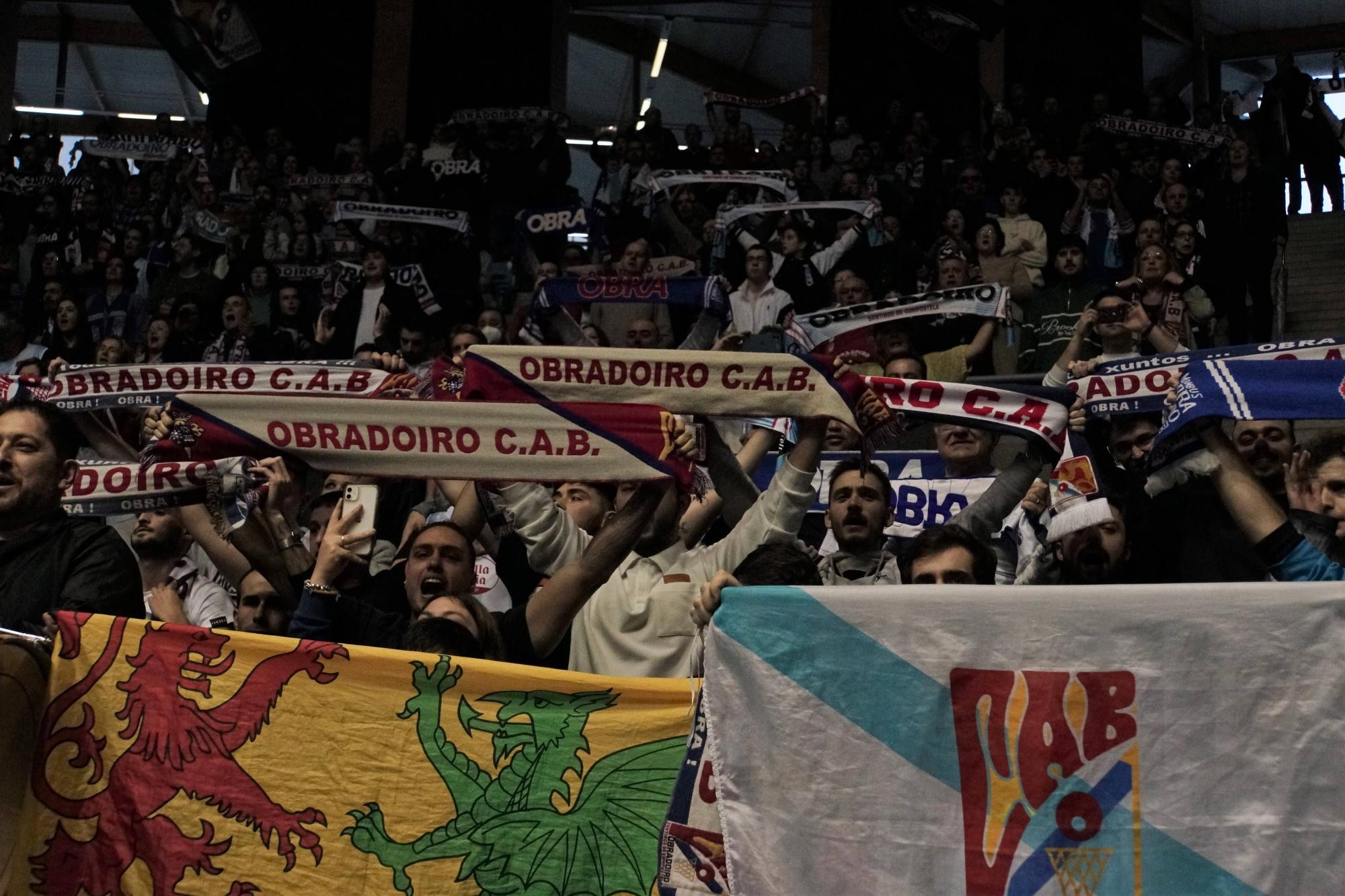 Las imágenes del derbi Obradoiro-Breogán