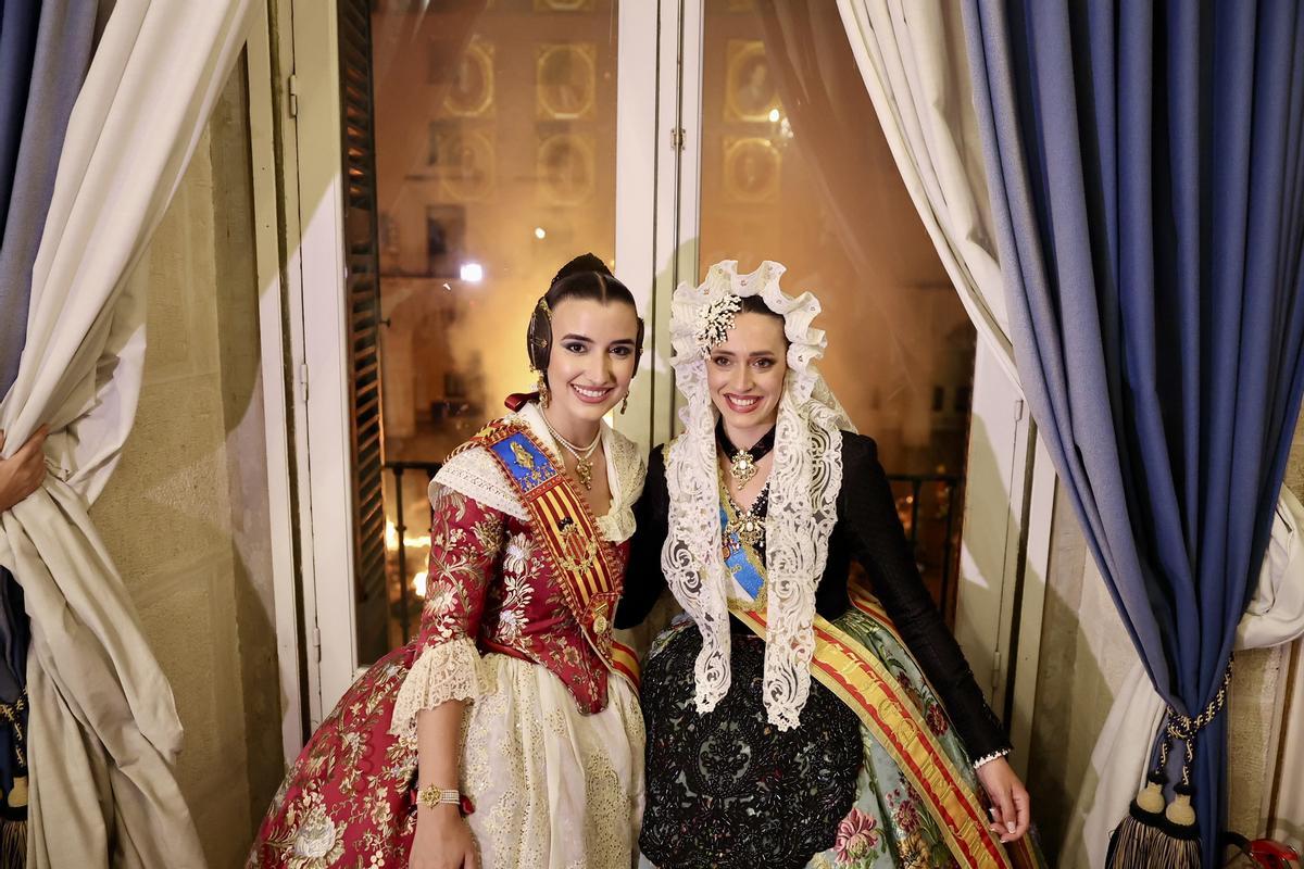 Carmen y Marta se despiden de Alicante con la ceremonia del fuego