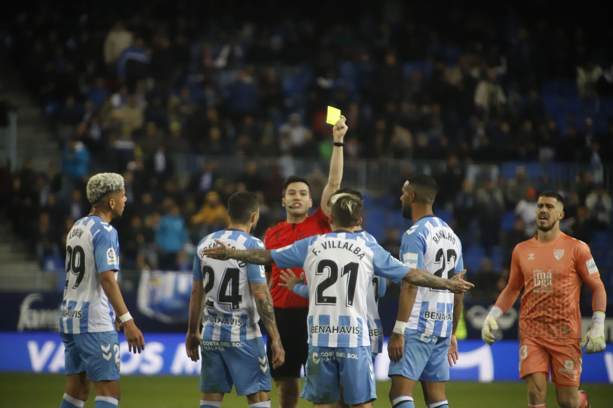 El Málaga CF - Real Oviedo, en imágenes