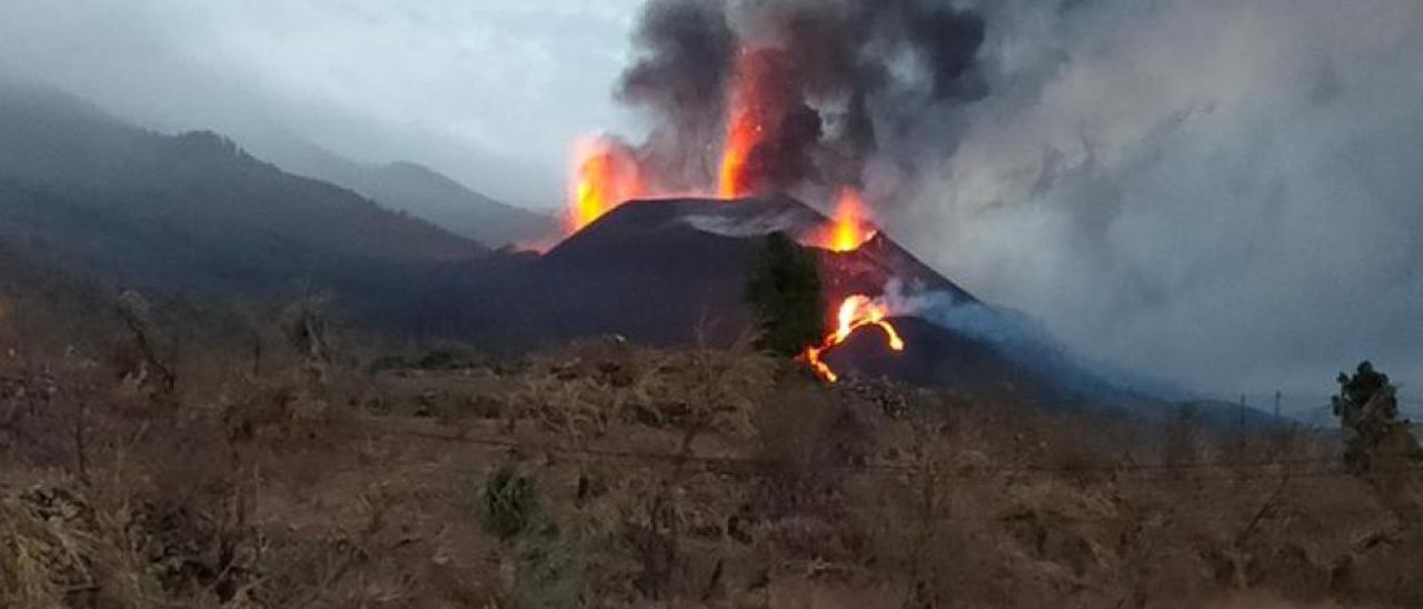 Nuevo colapso del cono principal del volcán de La Palma