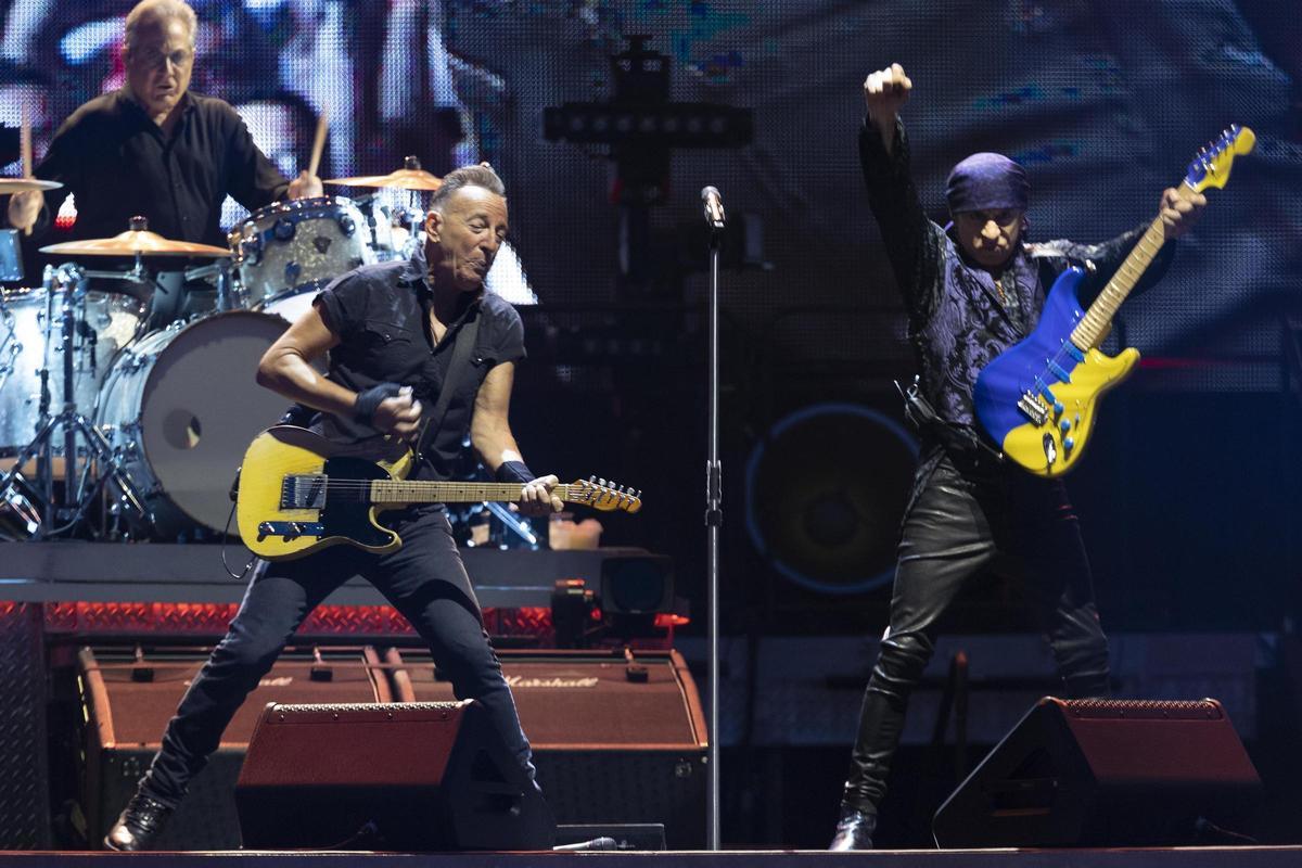 Bruce Springsteen en concierto en el Estadi Olimpic de Barcelona