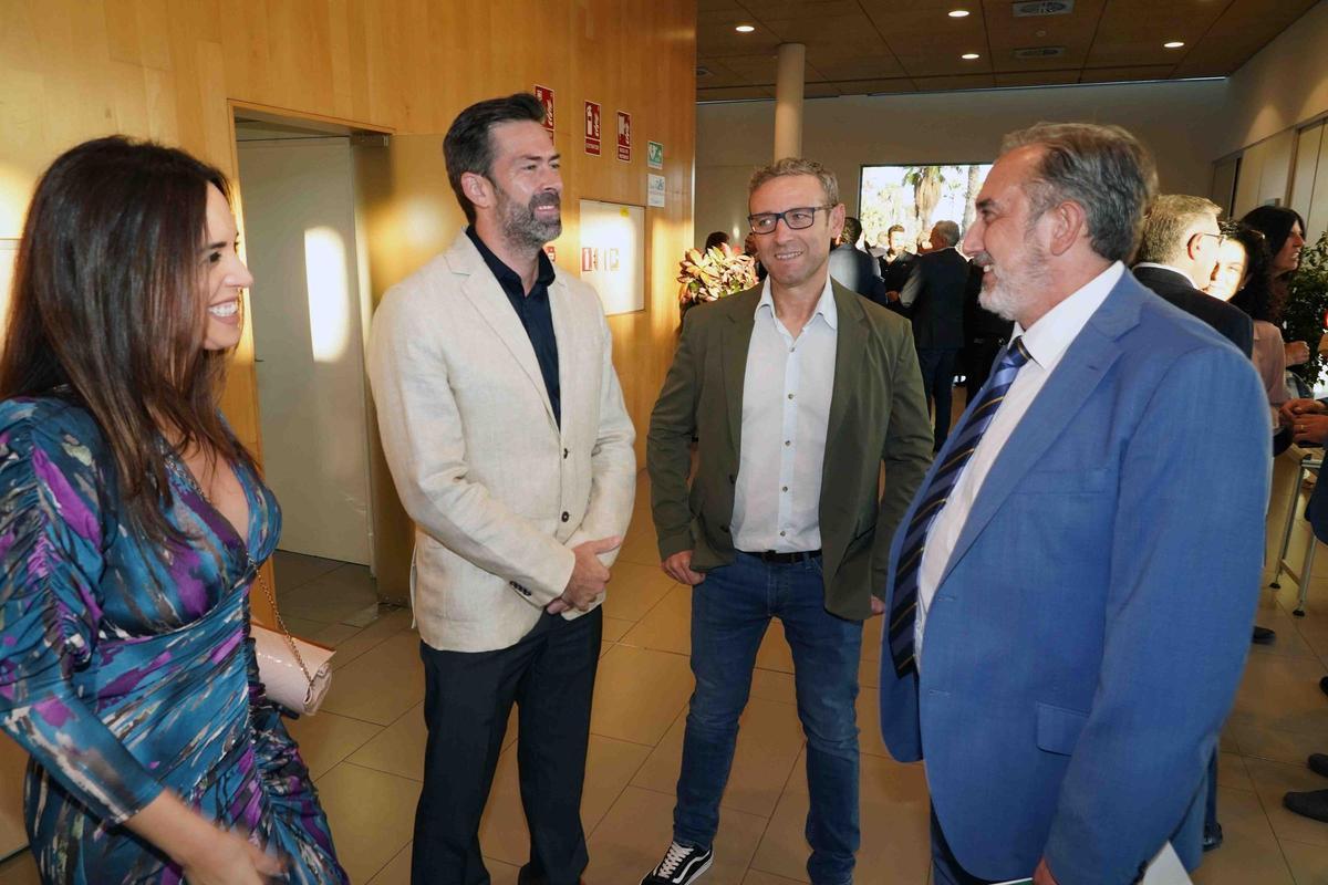 Gala de entrega de los Premios Málaga 2024, imágenes de los premiados y recepción de los invitados al Auditorio Edgar Neville