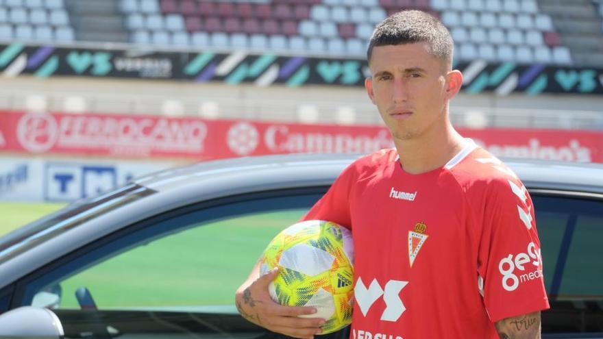 Tanis estará un mes de baja y Yeray retrasa su llegada al Murcia por un cólico nefrítico