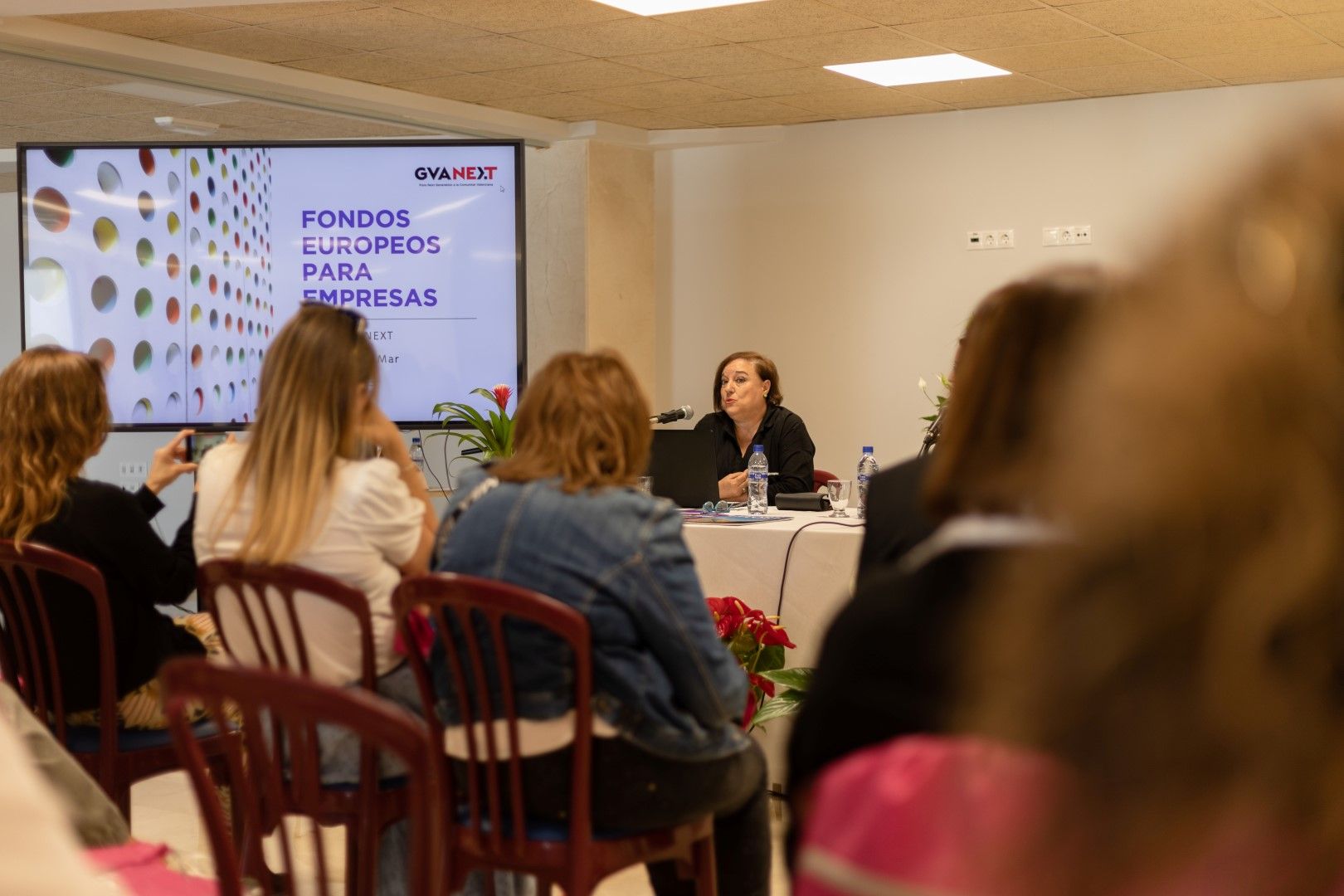 Todas las fotos del congreso de mujeres empresarias y emprendedoras en Orpesa