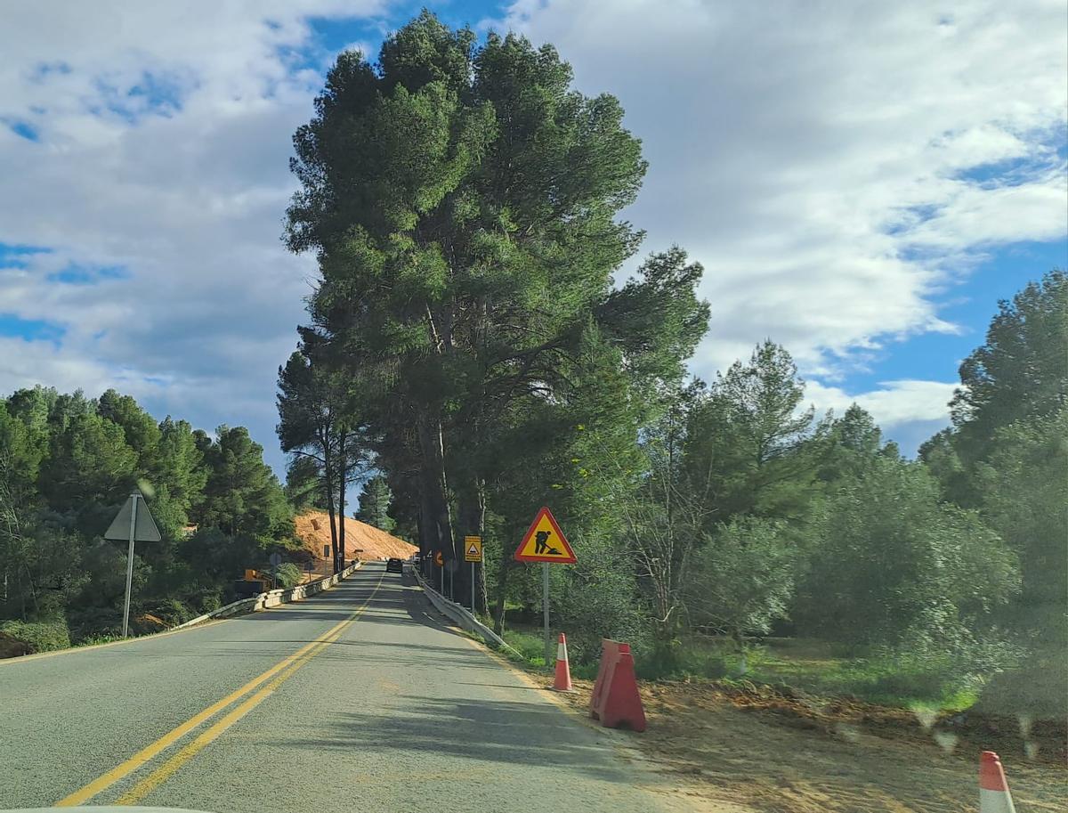 Un punto de la carretera CV-425 que une Buñol y Alborache.