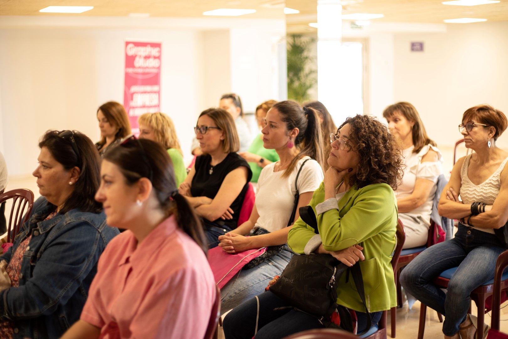 Todas las fotos del congreso de mujeres empresarias y emprendedoras en Orpesa