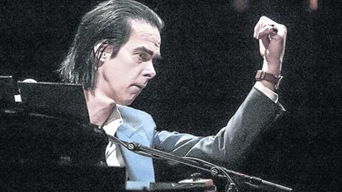 Nick Cave, durante el concierto del jueves en el Auditori del Fòrum.