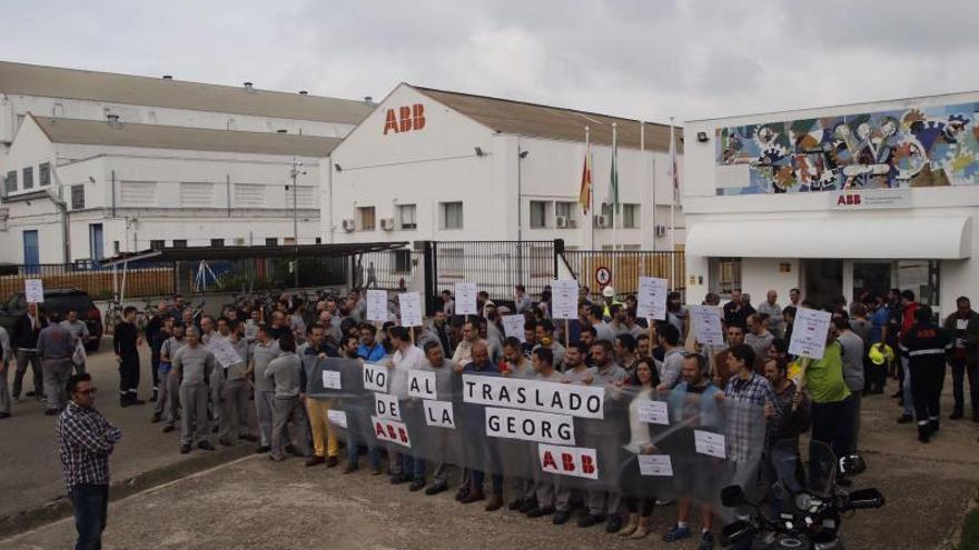 ABB garantiza los puestos de trabajo de la línea de corte