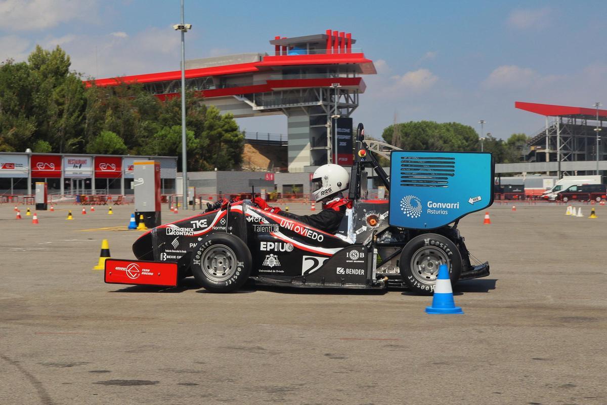 El monoplaza, rodando por Montmeló.
