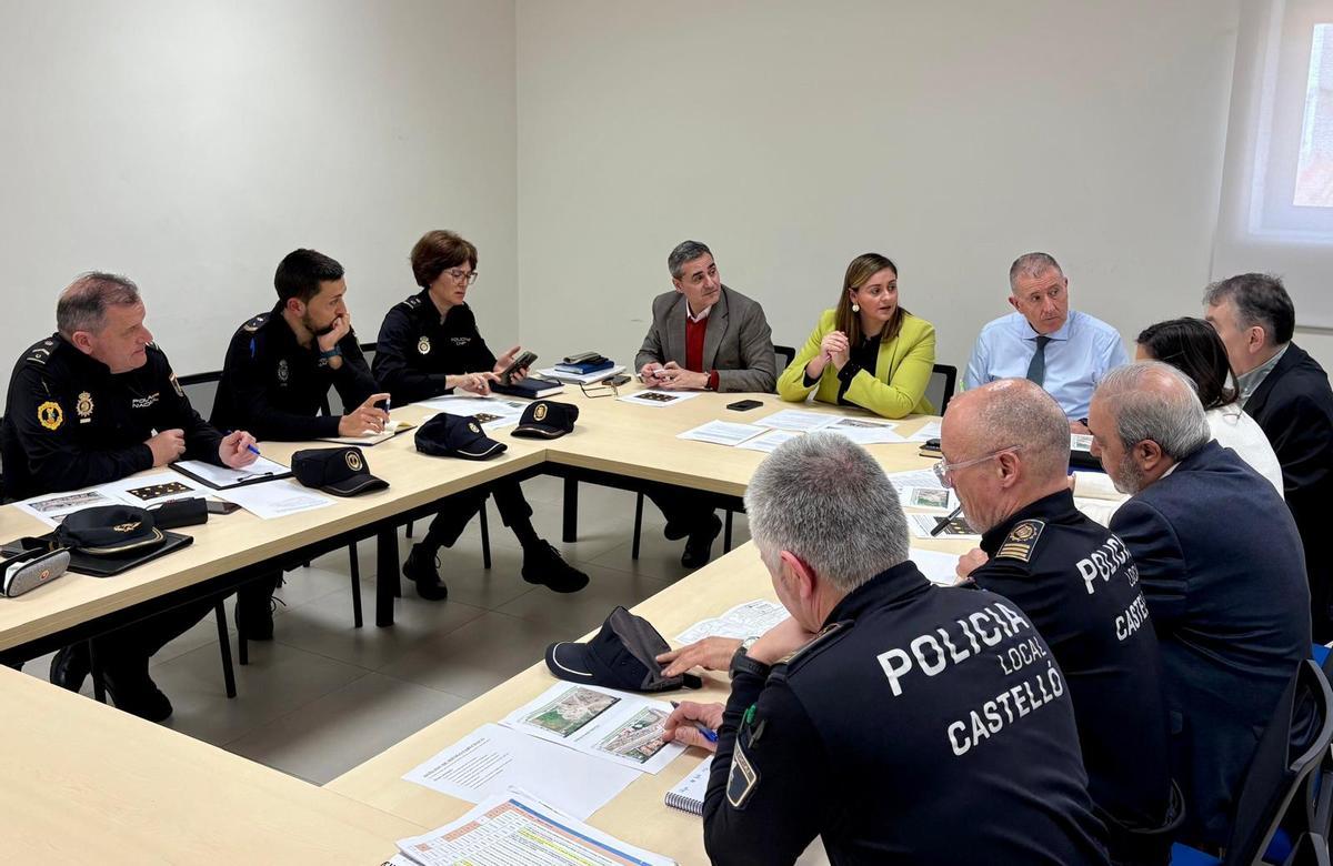 Reunión de Sales, Ortolá y Miralles por el dispostivo de seguridad del eclipse solar de Castelló.
