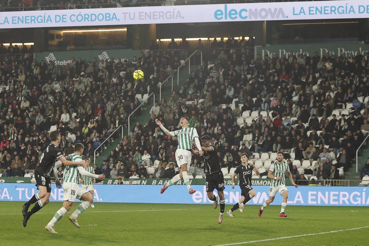 Córdoba CF-Burgos | Las imágenes del partido de LaLiga Hypermotion