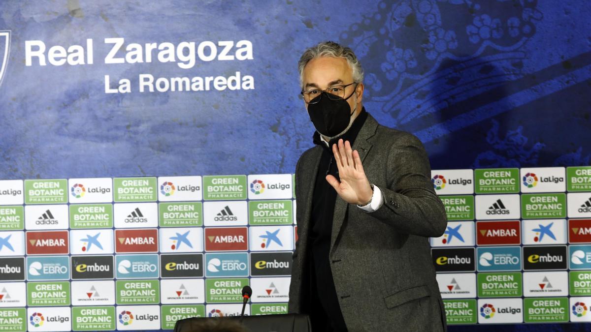 Torrecilla, antes de empezar una rueda de prensa como director deportivo del Real Zaragoza.