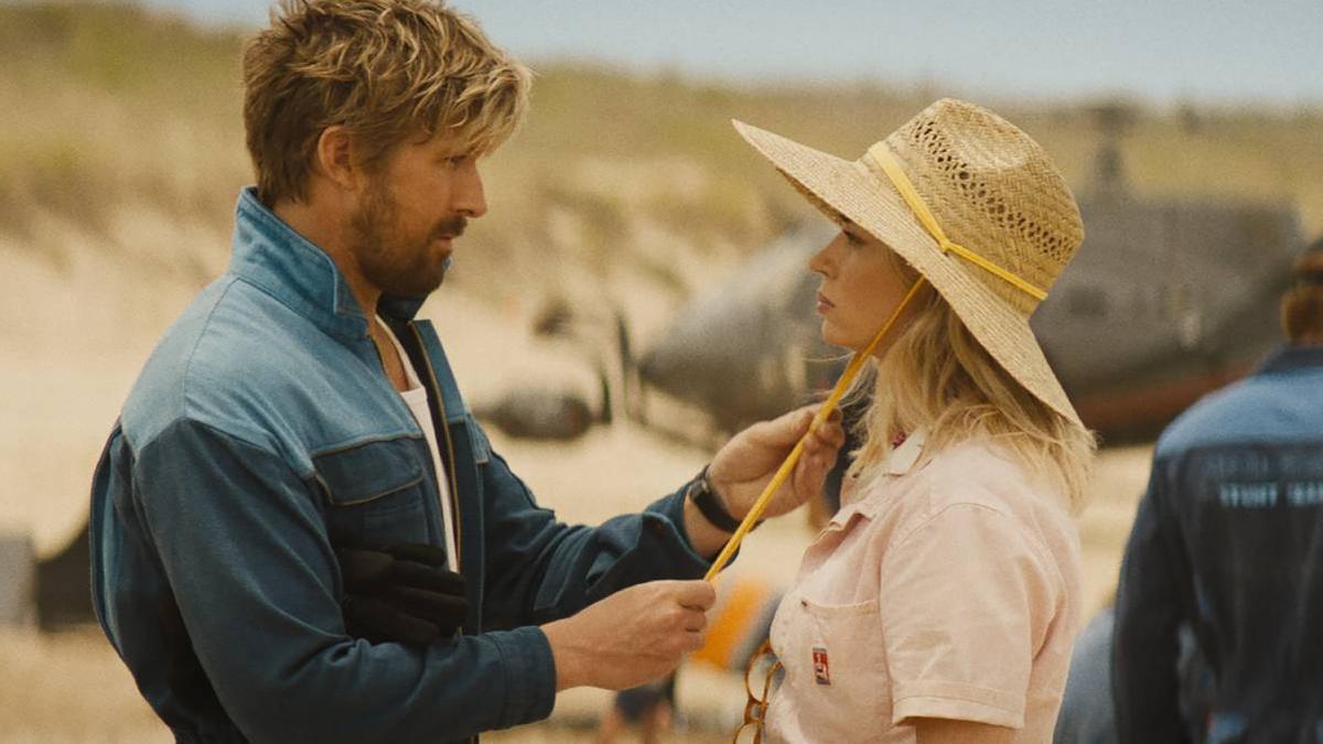 La química de Ryan Gosling y Emily Blunt en su nueva película: 'Cuando surje algo en un rodaje, es un showmance'