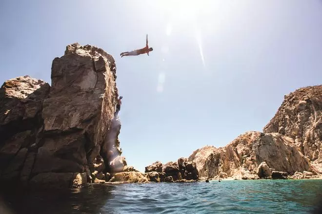 Descubriendo Los Cabos: del Mar de Cortés al Hotel California