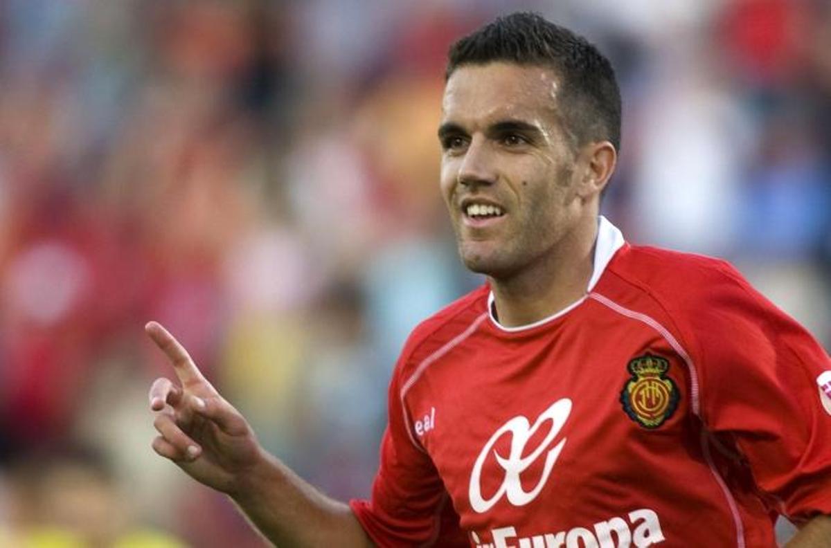 El exjugador del RCD Mallorca, Julio Álvarez, investigado por estafa.