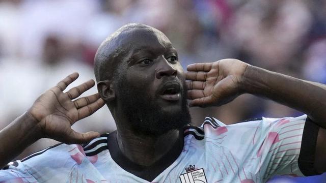 Lukaku celebra el quart gol en el partit contra els Estats Units. | STEPHEN BRASHEAR / EFE