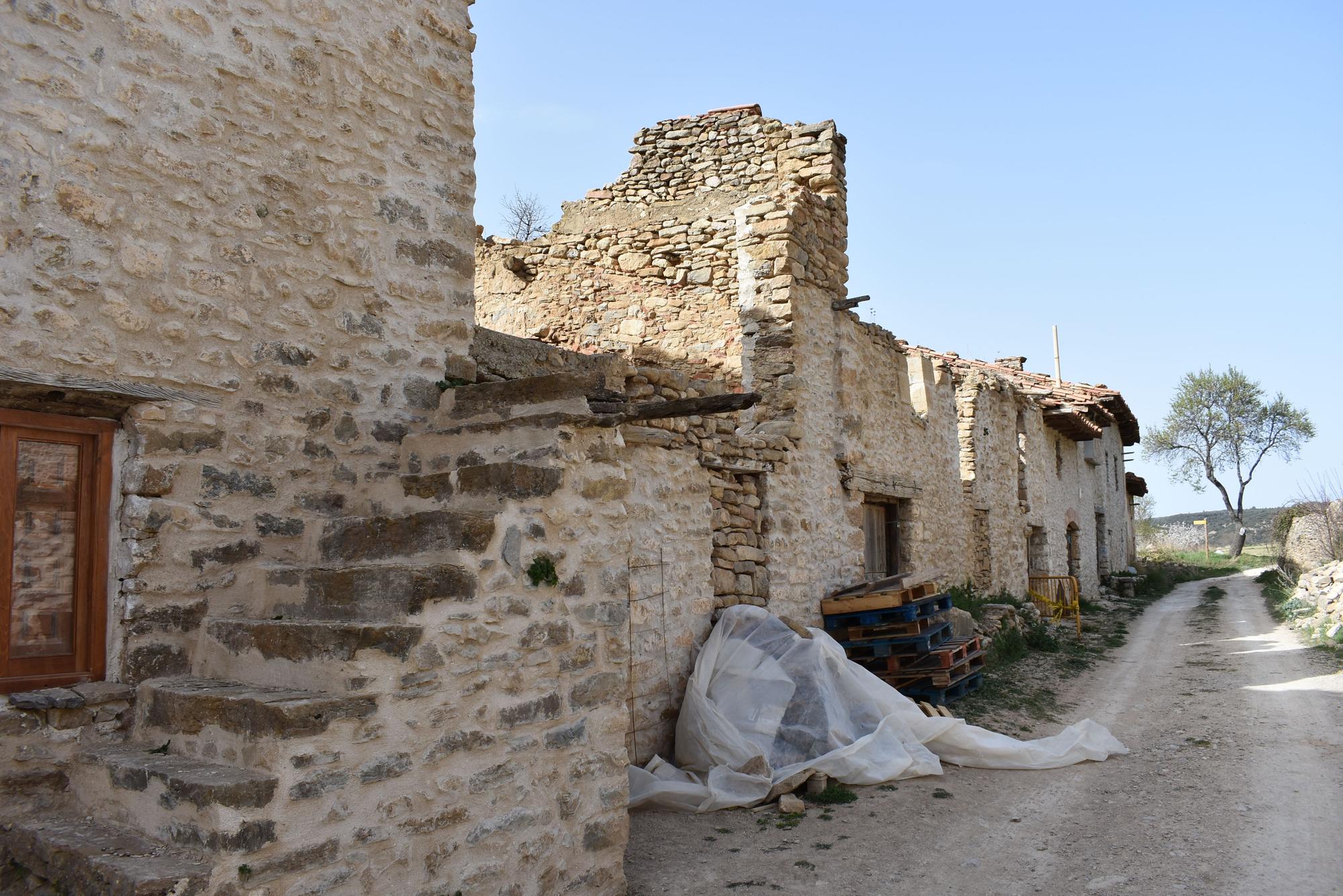 Les Alberedes, un poblado abandonado de Els Ports en el que se proyectan alojamientos rurales.