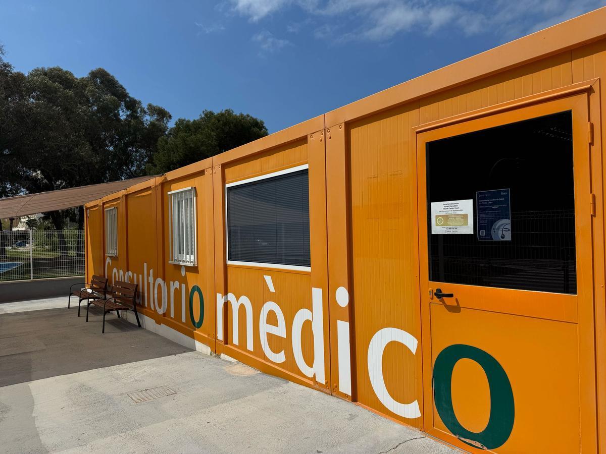 El consultorio médico de la playa de la Fossa de Calp