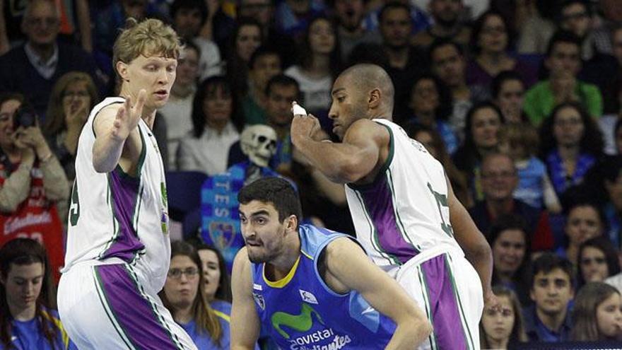 El Unicaja, líder de la ACB, ganó al Estudiantes y se acerca más al reto de lograr el récord de victorias: 28.