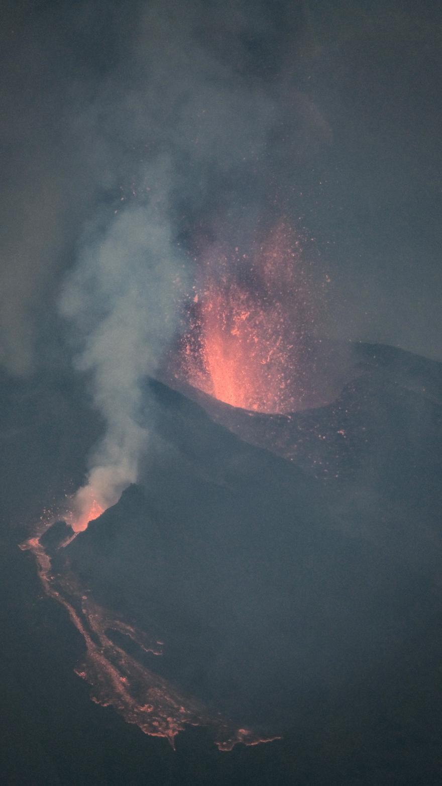 ERUPCIÓN VOLCÁN CUMBRE VIEJA