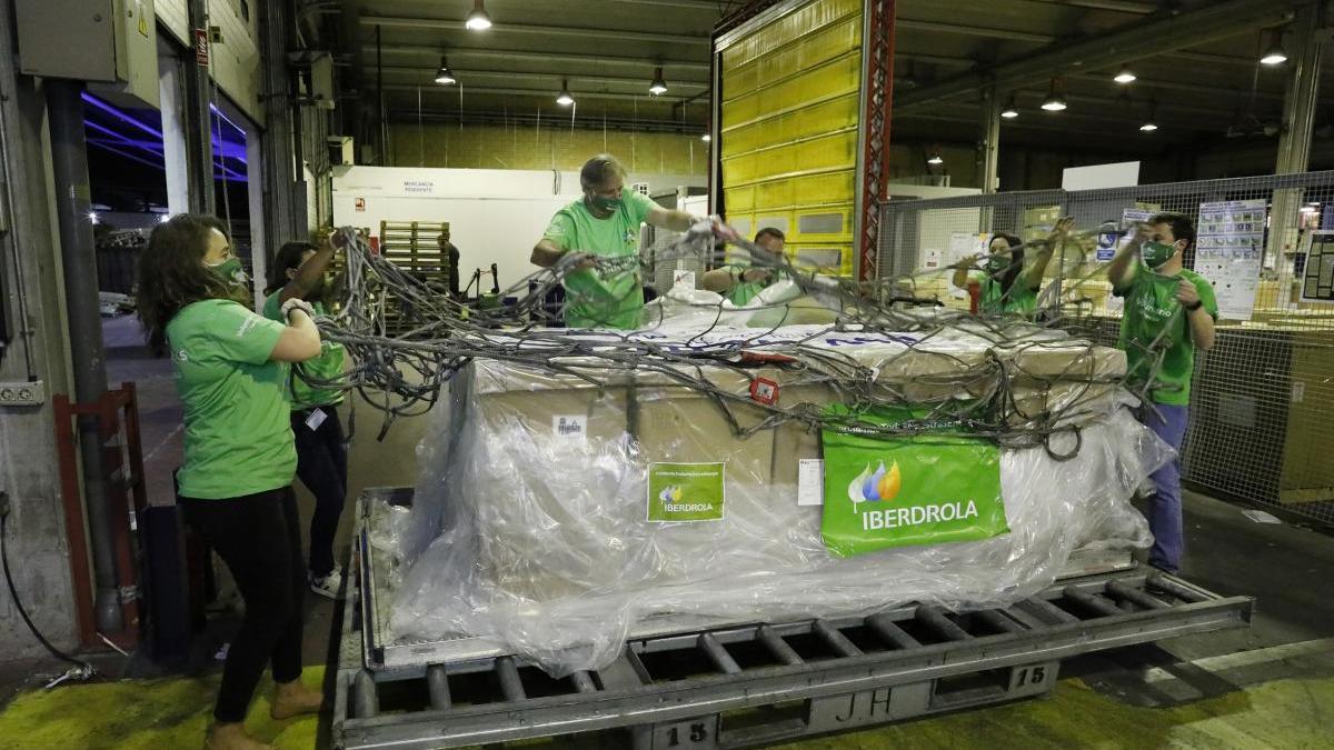 Iberdrola dona trescientos respiradores para reforzar la capacidad de respuesta frente a la pandemia del covid-19