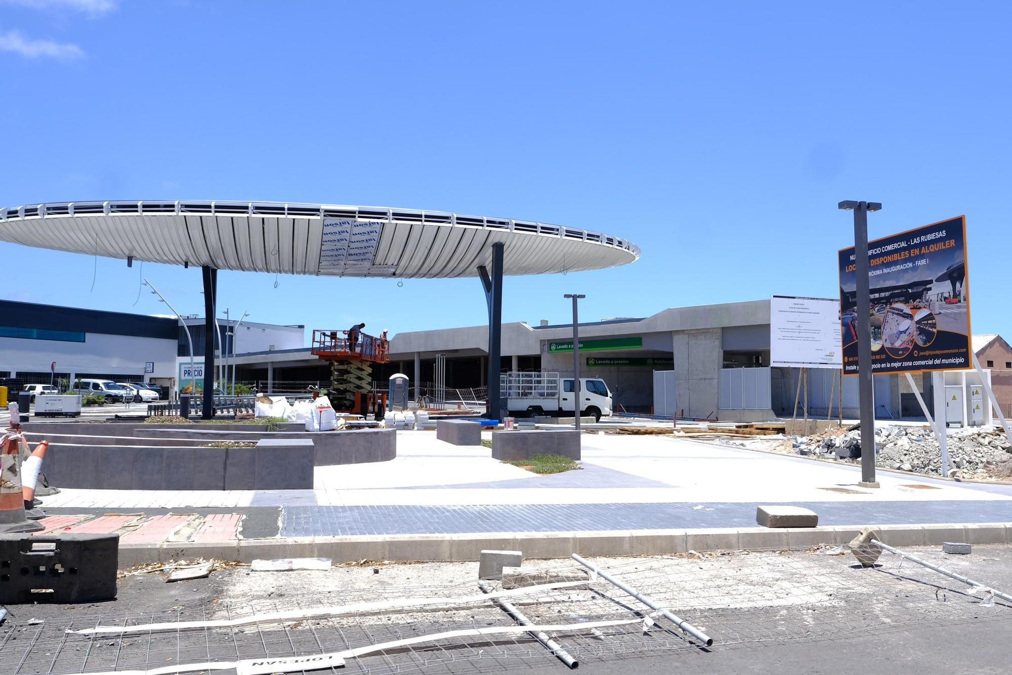 Construcción de una gasolinera y locales comerciales en el cruce de Melenara