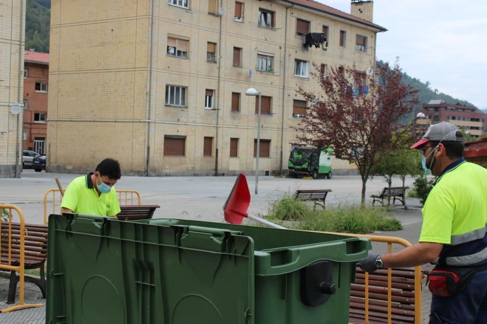 Laviana extrema la limpieza y desinfección.