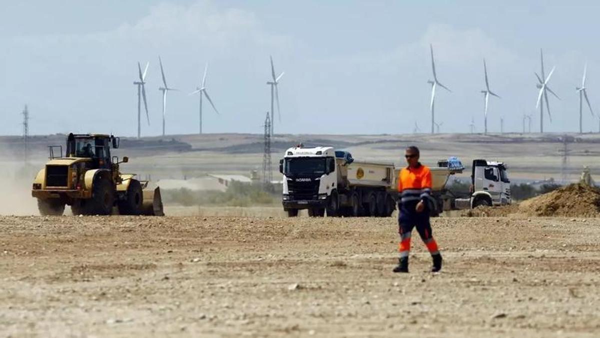 Las obras de la gigafactoría que levantan Stellantis y la china CATL en Zaragoza.